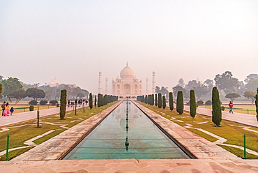 Taj Mahal reflections on a misty morning, UNESCO World Heritage Site, Agra, Uttar Pradesh, India, Asia