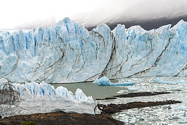 Perito Moreno glacier, Los Glaciares National Park, UNESCO World Heritage Site, Santa Cruz Province, Argentina, South America