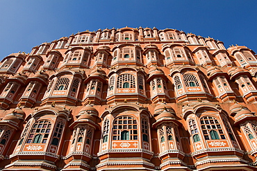 The Hawa Mahal (Palace of the Winds) in central Jaipur, Rajasthan, India, Asia