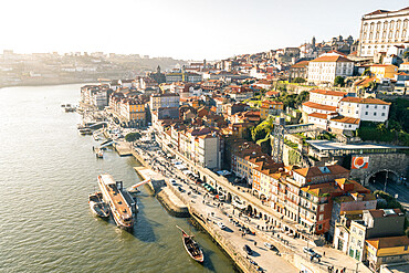 The Douro riverfront district of Ribeira at sunset, UNESCO World Heritage Site, Porto, Portugal, Europe