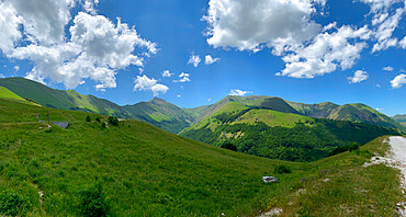 Sibillini mountain range from Fargno Pass National Park, Apennines, Tuscany, Italy, Europe