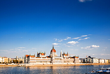 The Hungarian Parliament Building on the banks of the River Danube in Pest, UNESCO World Heritage Site, Budapest, Hungary, Europe