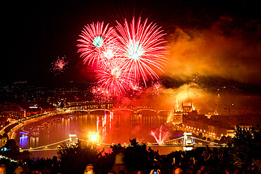 Fireworks Show over Budapest on 20th August (St. Stephen's Day), celebrating the foundation of the Hungarian state, Budapest, Hungary, Europe