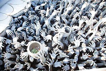 wat Rong Khun The famous White Temple in Chiang Rai, Thailand