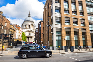 Rush hour in The City of London, England, United Kingdom, Europe