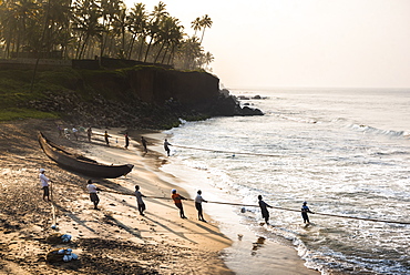 Fishermen at Kappil Beach, Varkala, Kerala, India, Asia