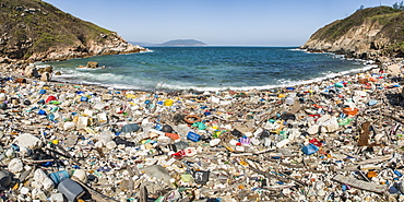 Beach covered in plastic rubbish, Lap Sap Wan, New Territories, Hong Kong, China, Asia