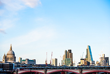 St. Pauls Cathedral and London skyline, London, England, United Kingdom, Europe