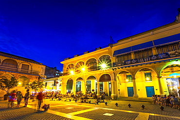 Old Town Square, Plaza Vieja at night, La Habana Vieja, UNESCO World Heritage Site, La Habana (Havana), Cuba, West Indies, Caribbean, Central America