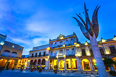 Old Town Square, Plaza Vieja at night, La Habana Vieja, UNESCO World Heritage Site, La Habana (Havana), Cuba, West Indies, Caribbean, Central America