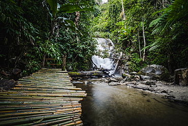 Wachiratharn Waterfall, Doi Inthanon National Park, Chiang Mai, Thailand, Southeast Asia, Asia