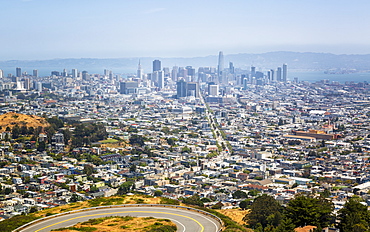 View of San Francisco skyline from Twin Peaks Park, San Francisco, California, United States of America, North America