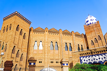 The Monumental Bullring (La Monumental), 1914 Art Nouveau concerts building, with a bullfighting history museum inside, Barcelona, Catalonia, Spain, Europe