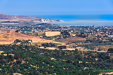 Panoramic view of the Valley of the Temples with the archaeological area and temples visible, UNESCO World Heritage Site, Agrigento, Sicily, Italy, Europe