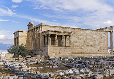 Erechtheion Temple with six Caryatids on Acropolis Hill, UNESCO World Heritage Site, Athens, Greece, Europe