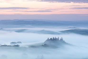 Podere Belvedere and mist at sunrise, San Quirico d'Orcia, Val d'Orcia, UNESCO World Heritage Site, Tuscany, Italy, Europe