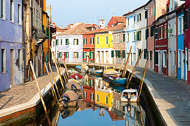 Colourful houses and boats next to canal, Burano, Venice, Veneto, Italy, Europe