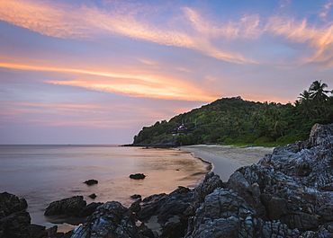 Nui Beach at sunrise, Koh Lanta, Thailand, Southeast Asia, Asia