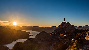 Ben A'an, one of the most popular of Scotland's smaller hills with stunning views over Loch Katrine, The Trossachs, Scotland, United Kingdom, Europe