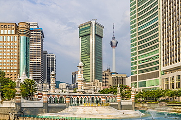 View of the city and the Sultan Abdul Samad Jamek Mosque, Kuala Lumpur, Malaysia, Southeast Asia, Asia