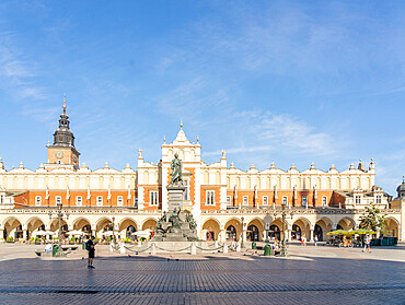 The Old Town Square and Adam Mickiewicz Monument, UNESCO World Heritage Site, Krakow, Poland, Europe