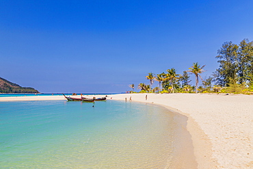 The crystal blue waters of Sunrise Beach on Ko Lipe in Tarutao National Marine Park, Thailand, Southeast Asia, Asia