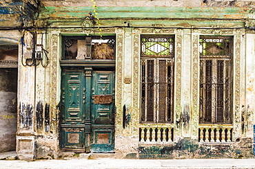 A beautifully aged building in Havana, Cuba, West Indies, Caribbean, Central America