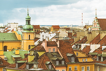 Historic buildings at the Castle Square (Plac Zamkowy), Old City, UNESCO World Heritage Site, Warsaw, Poland, Europe