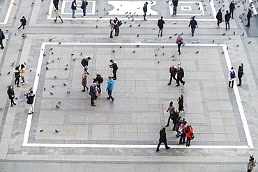 Cathedral Square (Doumo) in Milan seen from the Galleria Vittorio Emanuele II, Milan, Lombardy, Italy, Europe