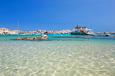 View across the shallow turquoise waters of Cala Lazarina, Lavezzu, Lavezzi Islands, Bonifacio, Corse-du-Sud, Corsica, France, Mediterranean, Europe