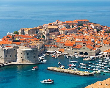 View over the Old Town (Stari Grad), from hillside above the Adriatic Sea, Dubrovnik, UNESCO World Heritage Site, Dubrovnik-Neretva, Dalmatia, Croatia, Europe