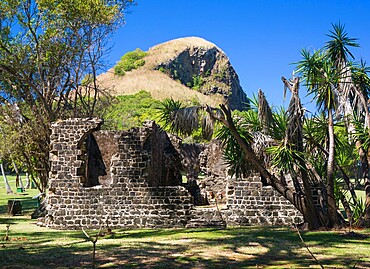 Historic military ruins below Signal Peak, Pigeon Island National Landmark, Gros Islet, St. Lucia, Windward Islands, Lesser Antilles, West Indies, Caribbean, Central America