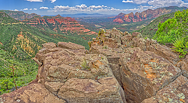 The Craggy Cliffs overlooking Casner Canyon north of Sedona from near the Schnebly Hill Vista, Arizona, United States of America, North America