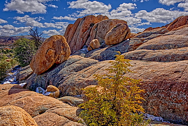 Large boulders balanced on a sloping ledge of Granite along the PMBA Trail in Constellation Park in Prescott, Arizona, United States of America, North America