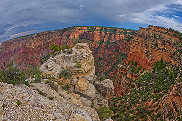 A rocky peninsula off the cliffs of Grandview Point at Grand Canyon South Rim, Grand Canyon National Park, UNESCO World Heritage Site, Arizona, United States of America, North America