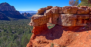 Close up of the Merry Go Round Arch east of Mitten Ridge in Sedona, Arizona, United States of America, North America