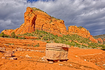 Eastern Mitten Ridge viewed from the Cow Pies section of Hangover Trail in Sedona, Arizona, United States of America, North America