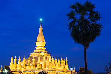 The Golden Temple at night, Vientiane, Laos, Indochina, Southeast Asia, Asia