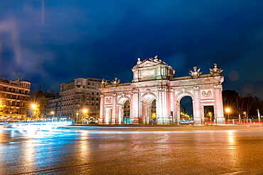 Puerta de Alcala, regarded as the first modern post-Roman triumphal arch built in Europe, Madrid, Spain, Europe