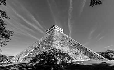 The Mayan Ruins of Chichen Itza, UNESCO World Heritage Site, Yucatan, Mexico, North America