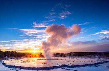 Great Fountain Geyser at sunset with reflection and sunburst, Yellowstone National Park, UNESCO World Heritage Site, Wyoming, United States of America, North America