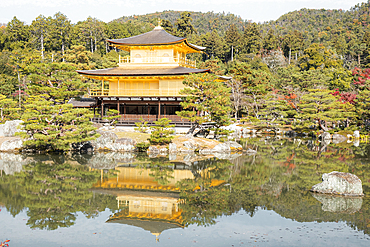 Kinkaku-ji temple of the Golden Pavilion reflected in a lake, UNESCO World Heritage Site, Kyoto, Honshu, Japan, Asia