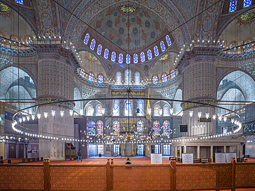 Exterior of Sultanahmet Camii,Camii (Blue Mosque) with a huge lantern lamp, UNESCO World Heritage Site, Istanbul, Turkey, Europe