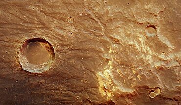 Thaumasia mountains and Coracis Fossae, Mars Express