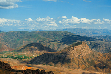 Hiking in Vayots Dzor, known for its red-hued mountains, Armenia (Hayastan), Caucasus, Central Asia, Asia