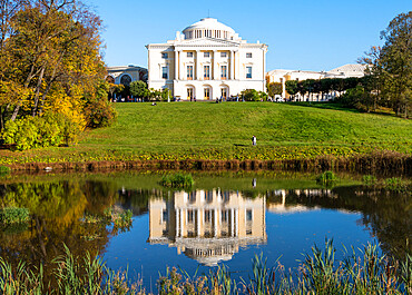 Pavlovsk Palace reflected in Slavyanka river, UNESCO World Heritage Site, Pavlovsk, near St. Petersburg, Russia, Europe