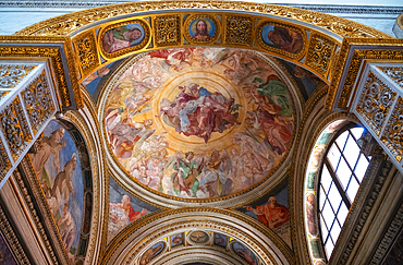 The interior of the Basilica of Santa Maria in Trastevere (Basilica di Santa Maria in Trastevere), one of the oldest churches of Rome, Lazio, Italy