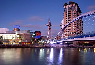 The Lowry Centre and Lowry Footbridge at night, Salford Quays, Salford, Manchester, England, United Kingdom, Europe