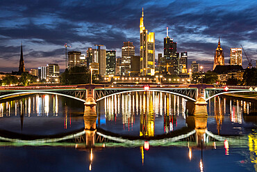 The River Main, Ignatz Bubis Bridge, Dom Cathedral and skyscrapers of Frankfurt's Business District, Frankfurt, Hesse, Germany, Europe