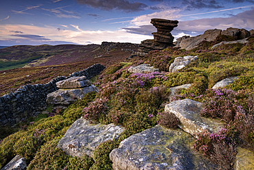 The Salt Cellar rock formation in summer, Derwent Edge, Peak District National Park, Derbyshire, England, United Kingdom, Europe